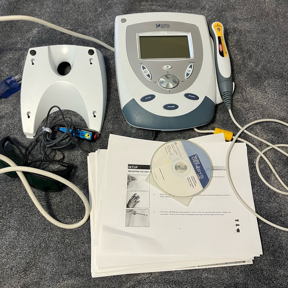 Chattanooga Vectra Genisys Laser Therapy System 2784